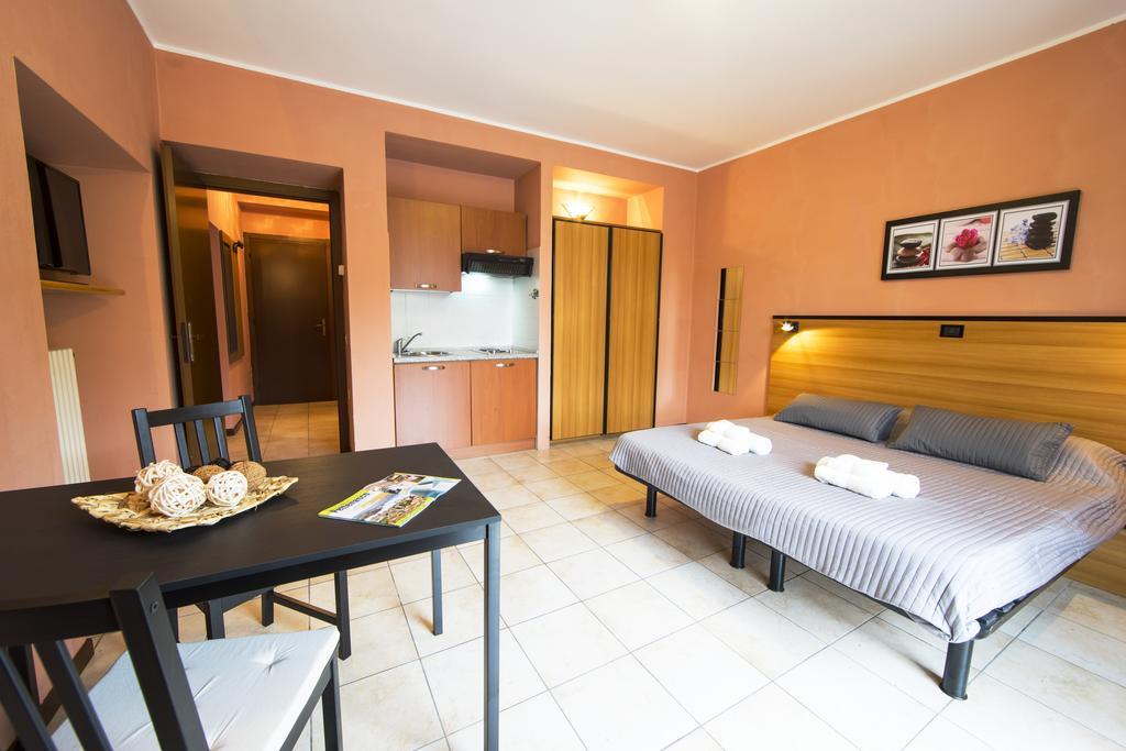 Case Vacanza Skipper Pettenasco Szoba fotó